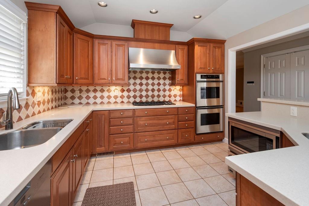 105 Oak Ridge Drive Sharpsburg, GA 30277 - Photo 11 of 56