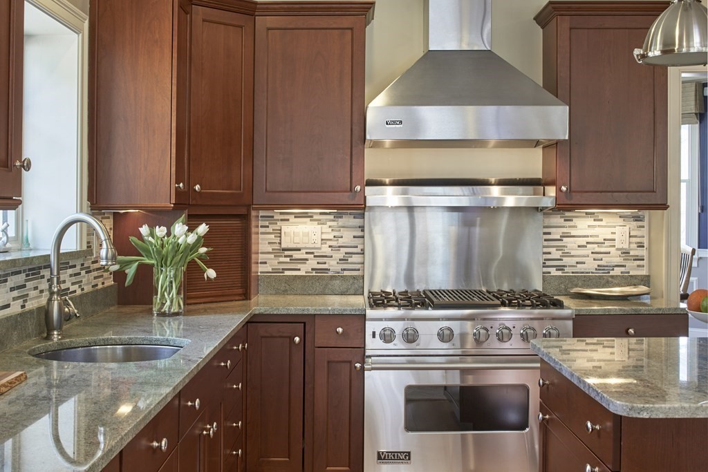 37 South Cottage Road, Unit 93 Belmont, MA 02478 - Photo 2 of 13 Gallery Image 2