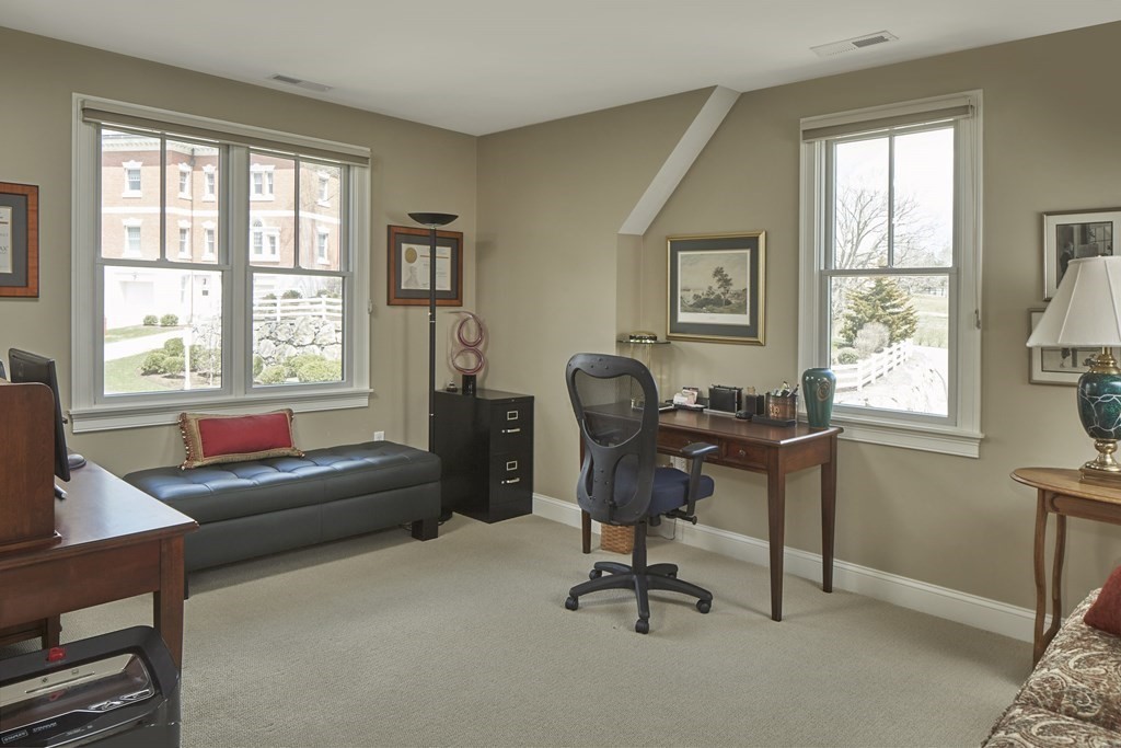 37 South Cottage Road, Unit 93 Belmont, MA 02478 - Photo 8 of 13 Gallery Image 8