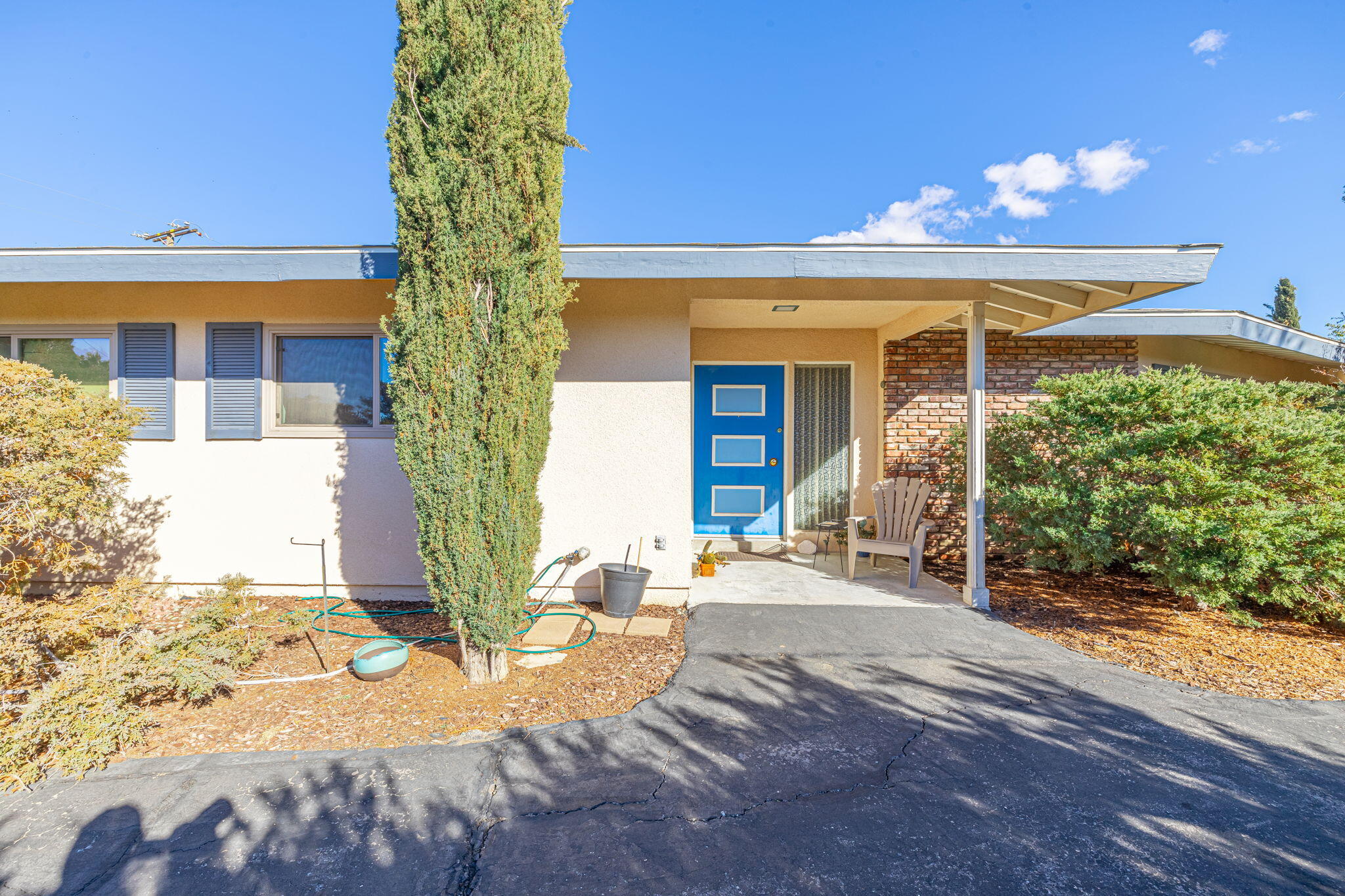 14437 Ricaree Road Apple Valley, CA 92307 - Photo 1 of 41 1-web-or-mls-AVOH--5