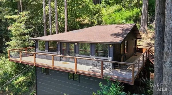 $625,000 | 17356 Old Monte Rio Road, Guerneville, CA 95446