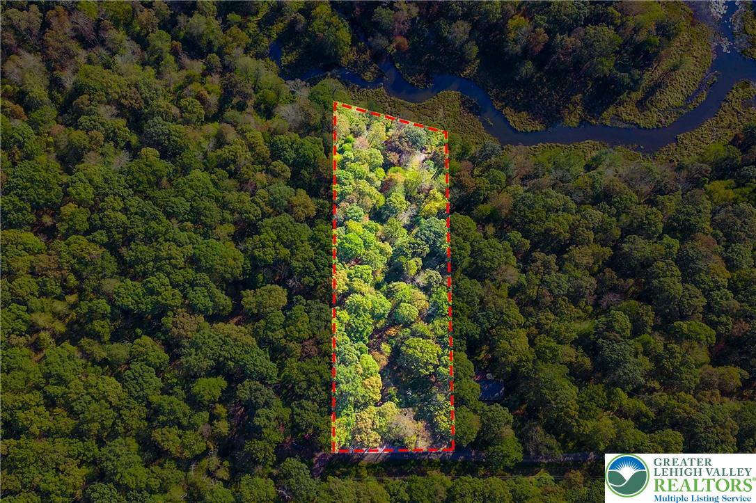 Lot 17 Spring Run Lane Cresco, PA 18326 - Photo 6 of 7