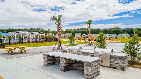 $382,400 | 504 Still Hts Lane, Summerville, SC 29486