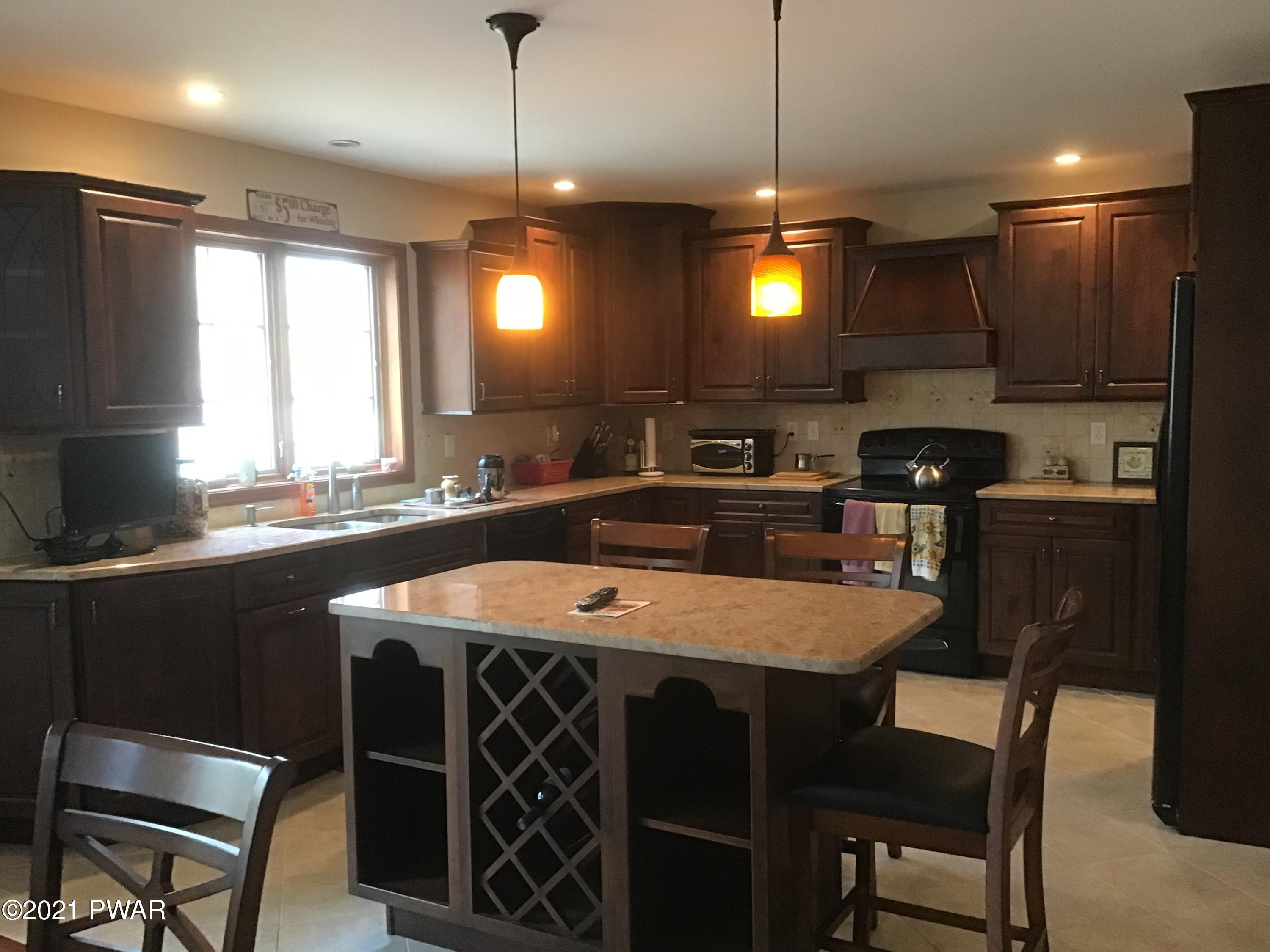 801 East Long Ridge Hawley, PA 18428 - Photo 5 of 25