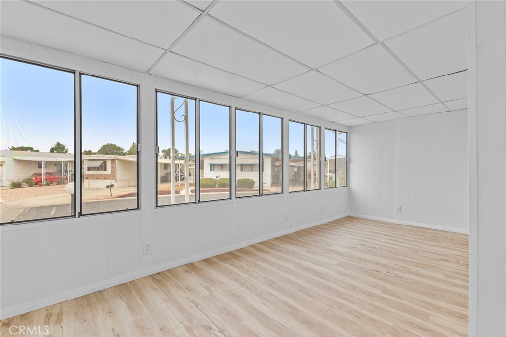 9391 California Avenue, Unit 17 Riverside, CA 92503 - Photo 10 of 24