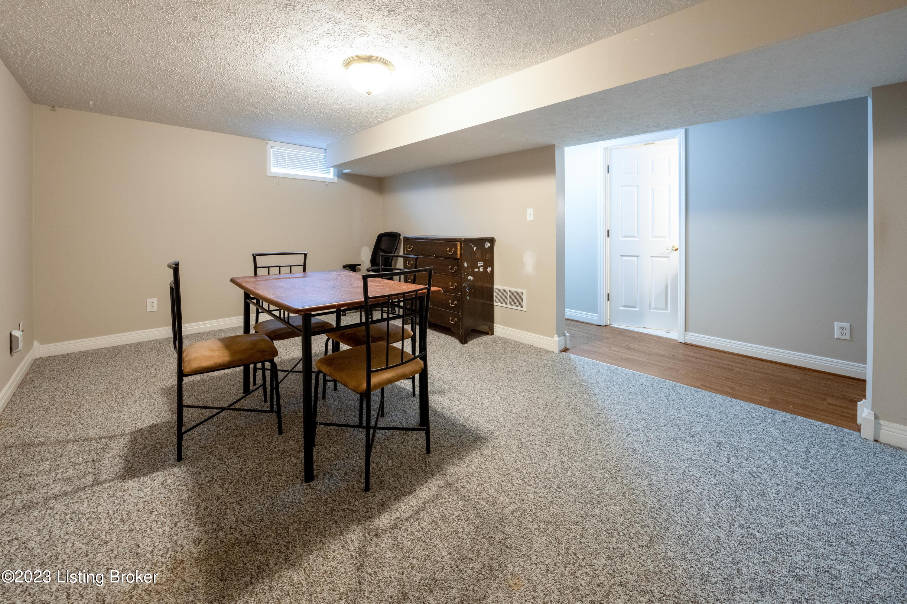 170 Waterford Road Mount Washington, KY 40047 - Photo 25 of 37 170 Waterford Rd-25
