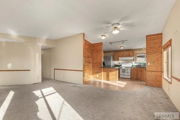 $90,000 | 2143 North Whispering Pnes Drive, Idaho Falls, ID 83401