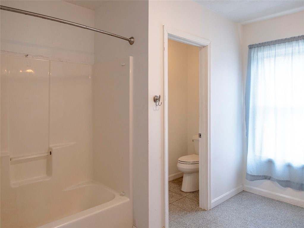 192 Midget Avenue Warwick, RI 02886 - Photo 12 of 17 Virtually staged