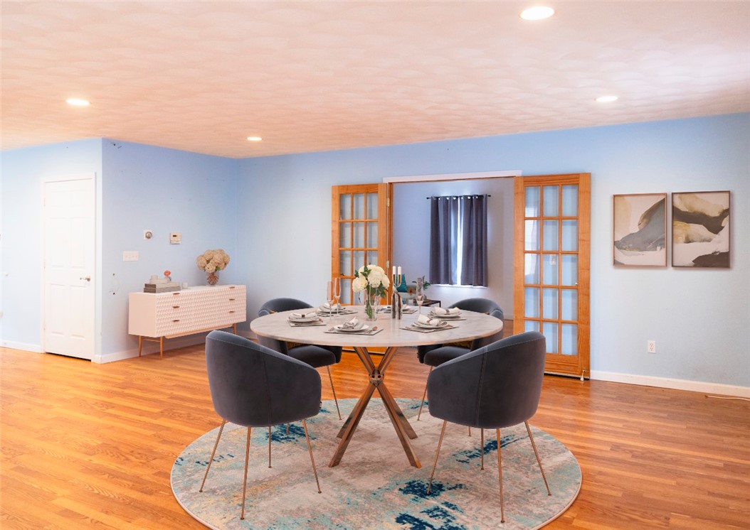 192 Midget Avenue Warwick, RI 02886 - Photo 14 of 17 Virtually staged