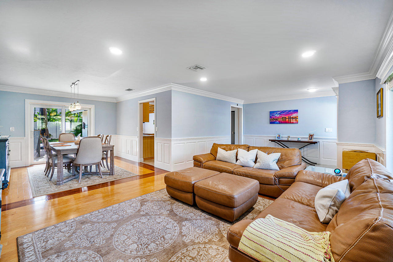3271 Northwest 28th Way Boca Raton, FL 33434 - Photo 8 of 34 012-3271NW28thWay-BocaRaton-FL-small