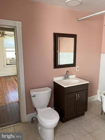 $1,900 | 337 Lindenwold Avenue, Ambler, PA 19002