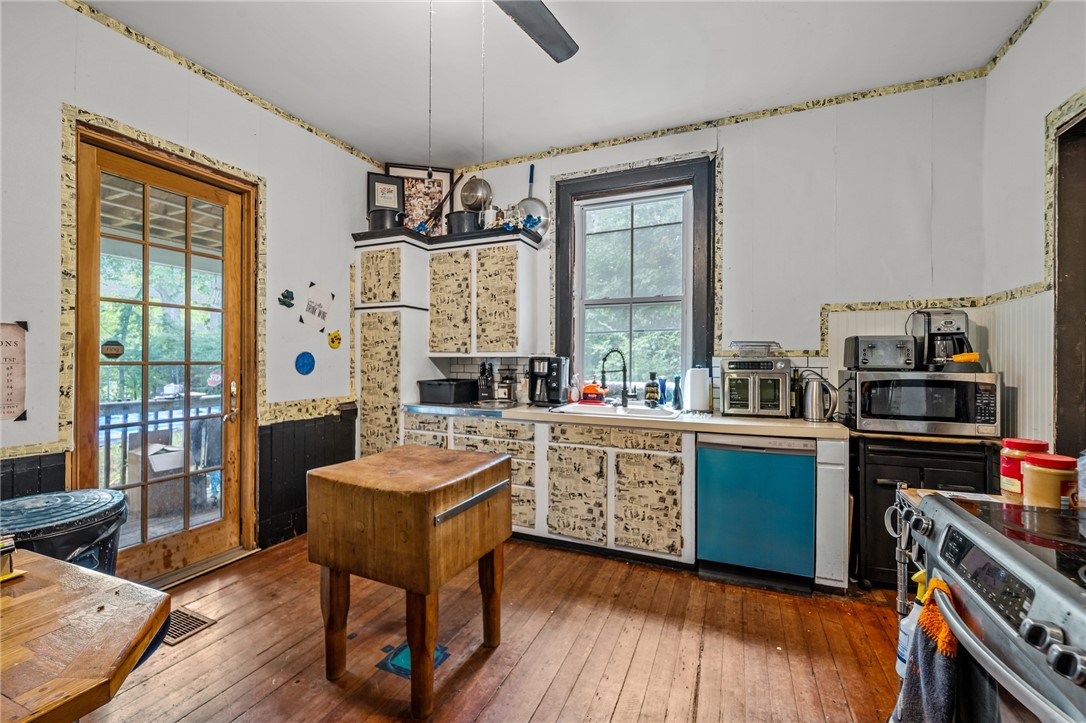 22 Main Street Scituate, RI 02831 - Photo 12 of 50 Gallery Image 12
