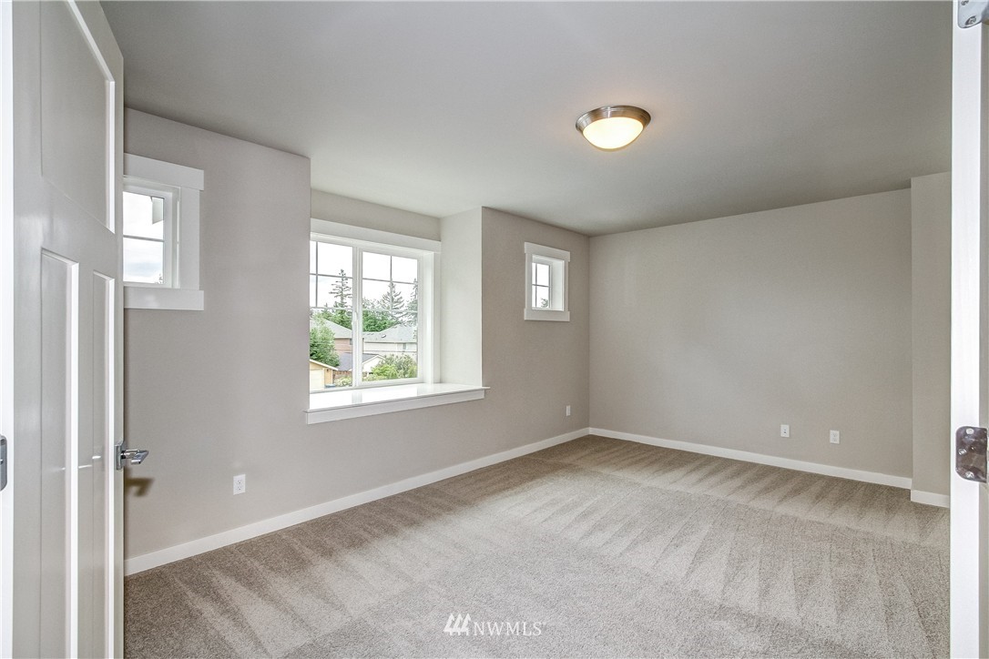 32 213th Street Southwest Bothell, WA 98021 - Photo 13 of 25