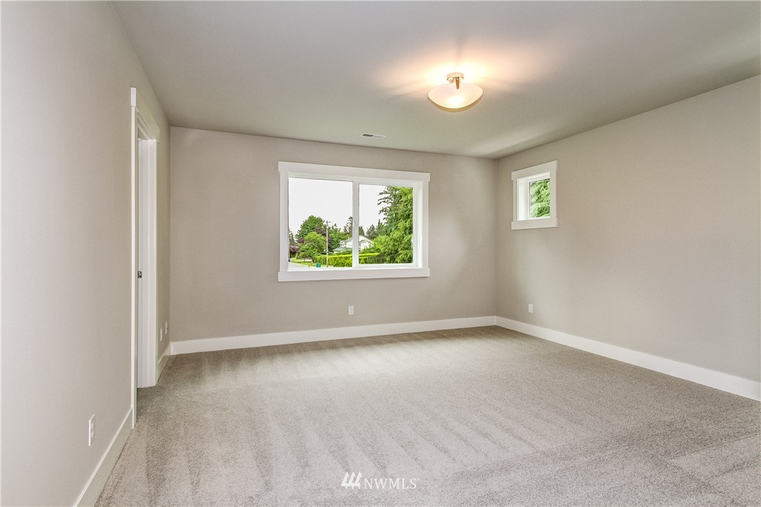 32 213th Street Southwest Bothell, WA 98021 - Photo 14 of 25