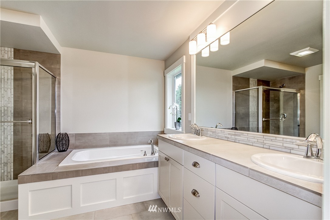 32 213th Street Southwest Bothell, WA 98021 - Photo 15 of 25