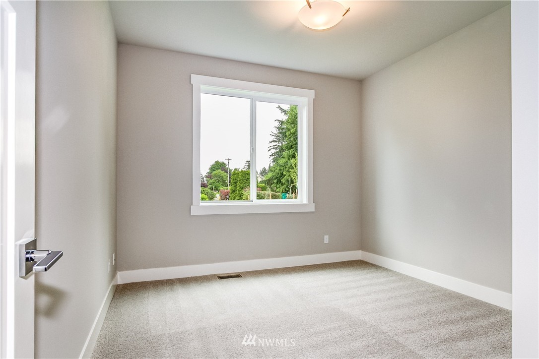 32 213th Street Southwest Bothell, WA 98021 - Photo 20 of 25