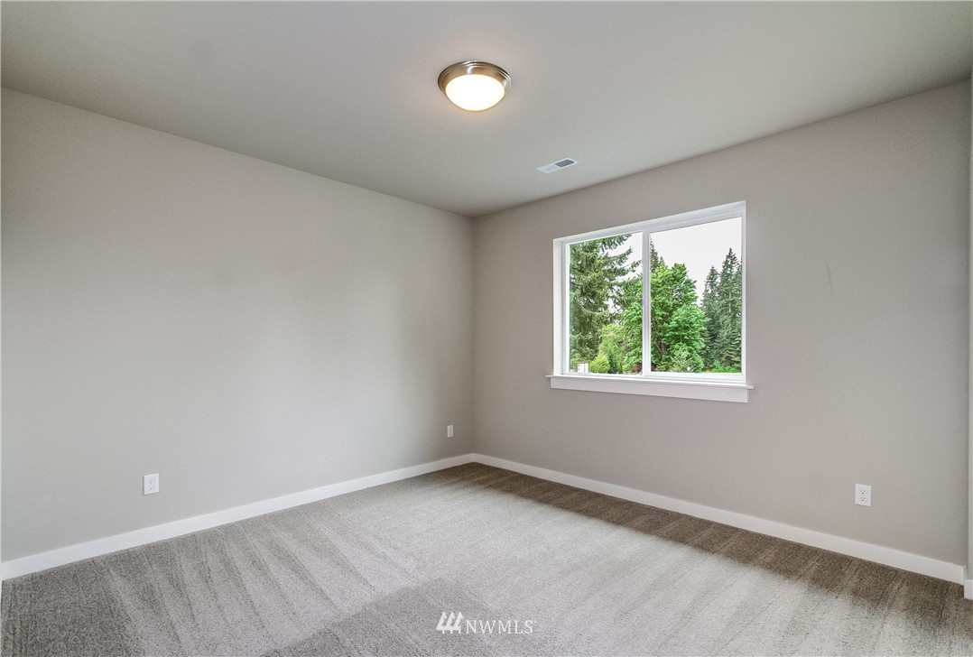 32 213th Street Southwest Bothell, WA 98021 - Photo 21 of 25