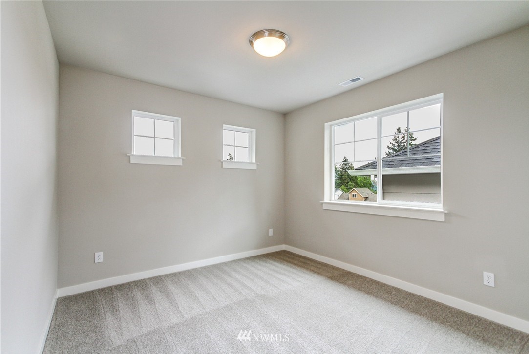32 213th Street Southwest Bothell, WA 98021 - Photo 22 of 25