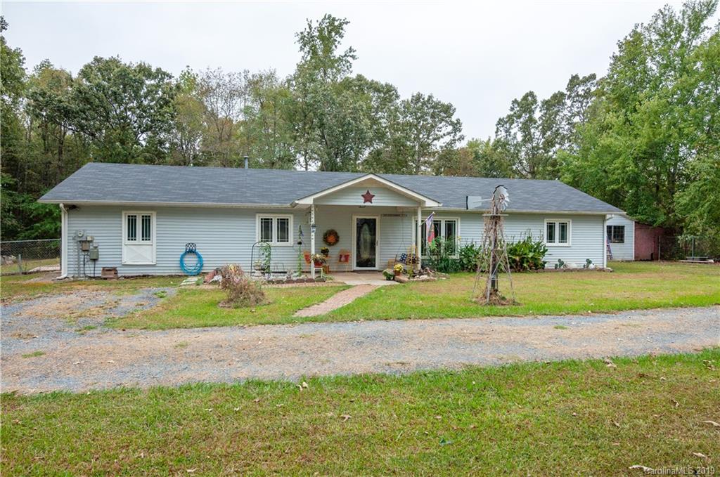 1809 Mullis Road Monroe, NC 28112 - Photo 2 of 27