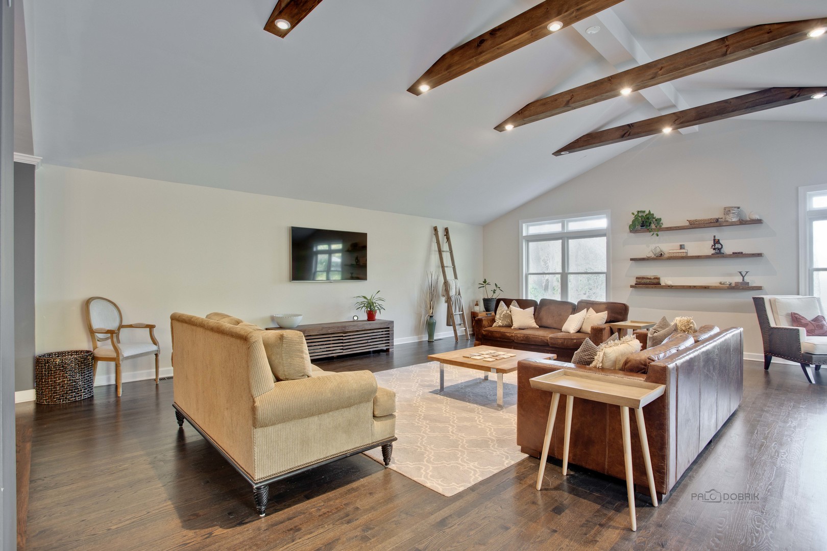 20890 West Exeter Road Kildeer, IL 60047 - Photo 21 of 62 a living room with furniture