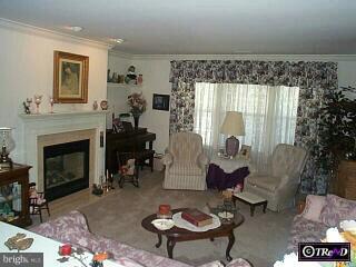 150 Coburn Road Pennington, NJ 08534 - Photo 4 of 6