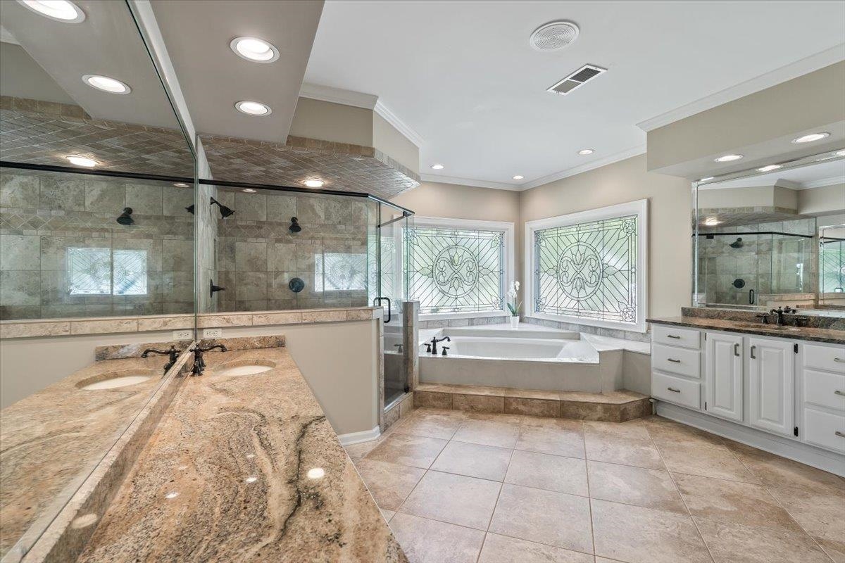 2470 Johnson Road Germantown, TN 38139 - Photo 17 of 40 Gallery Image 17