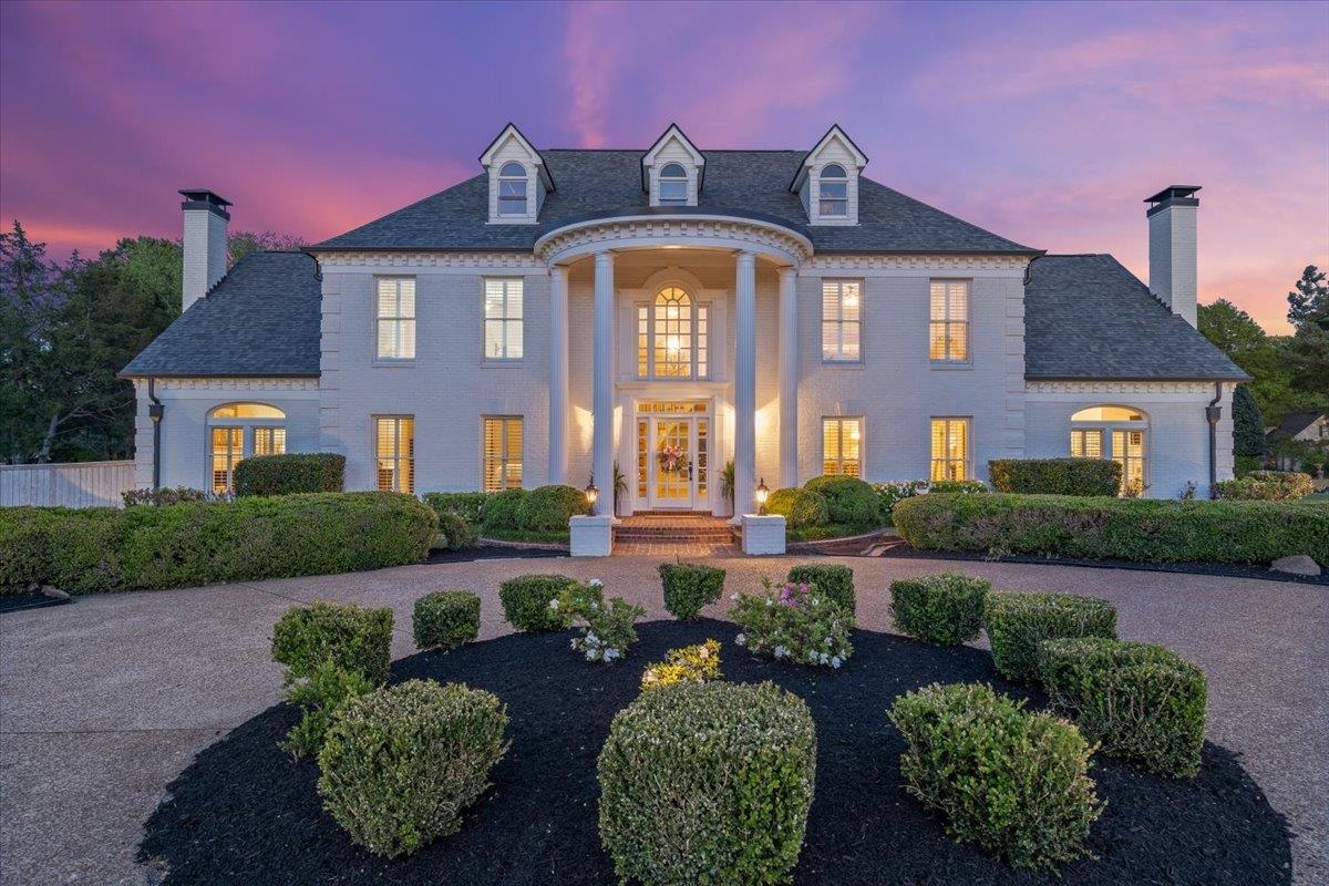 2470 Johnson Road Germantown, TN 38139 - Photo 2 of 40 Gallery Image 2