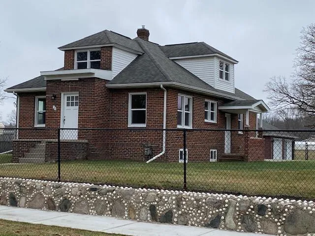 $235,900 | 745 Upton Avenue, Springfield, MI 49037