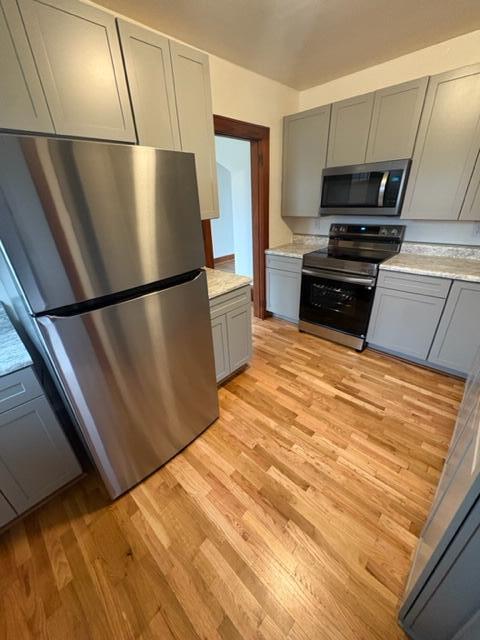 745 Upton Avenue Springfield, MI 49037 - Photo 14 of 59 IMG_0509