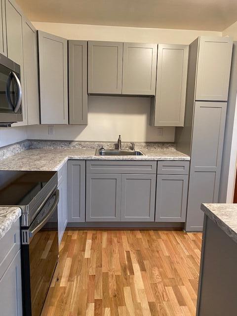 745 Upton Avenue Springfield, MI 49037 - Photo 17 of 59 IMG_2406