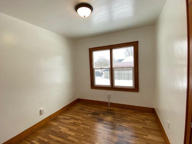 745 Upton Avenue Springfield, MI 49037 - Photo 23 of 59 IMG_2316