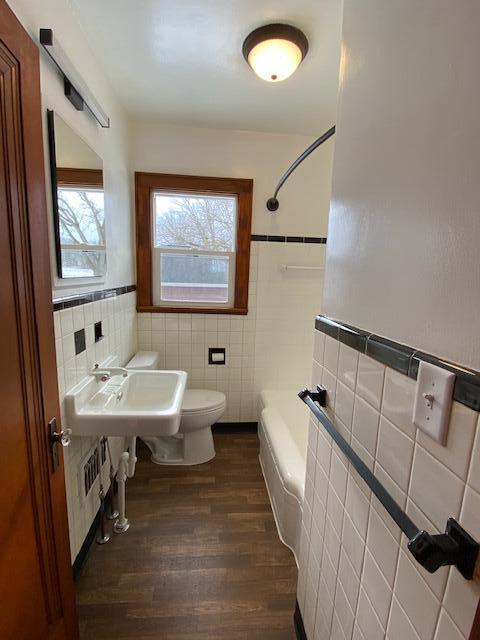 745 Upton Avenue Springfield, MI 49037 - Photo 26 of 59 IMG_2319