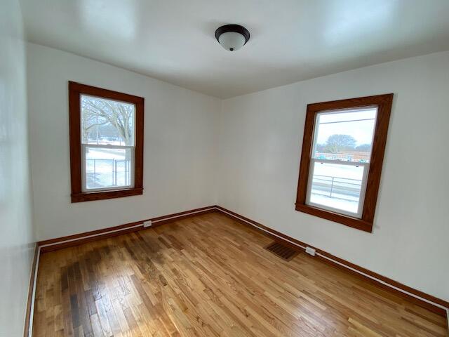 745 Upton Avenue Springfield, MI 49037 - Photo 29 of 59 IMG_2322