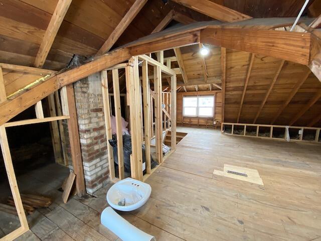 745 Upton Avenue Springfield, MI 49037 - Photo 35 of 59 IMG_2328