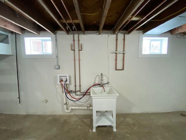 745 Upton Avenue Springfield, MI 49037 - Photo 37 of 59 IMG_2330