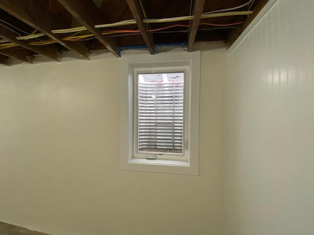 745 Upton Avenue Springfield, MI 49037 - Photo 44 of 59 IMG_2336