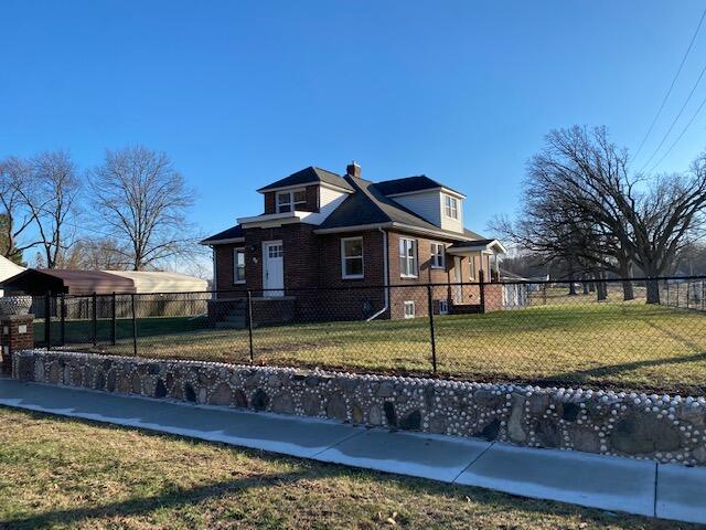 745 Upton Avenue Springfield, MI 49037 - Photo 5 of 59 IMG_2444