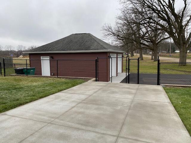 745 Upton Avenue Springfield, MI 49037 - Photo 56 of 59 IMG_2410