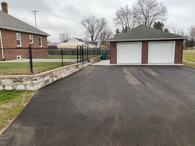 745 Upton Avenue Springfield, MI 49037 - Photo 57 of 59 IMG_2396