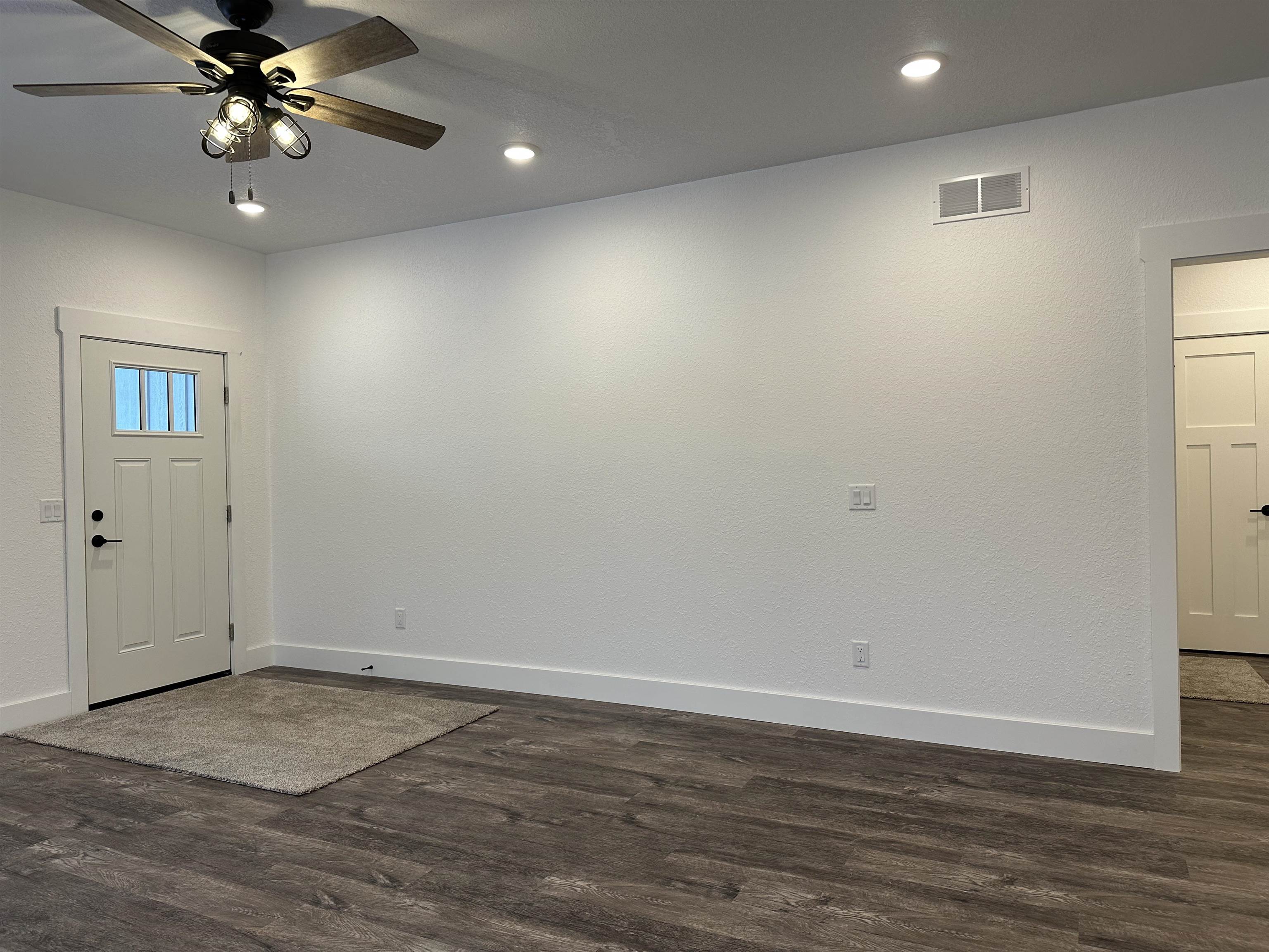 1222 Prairie Janesville, WI 53545 - Photo 6 of 31