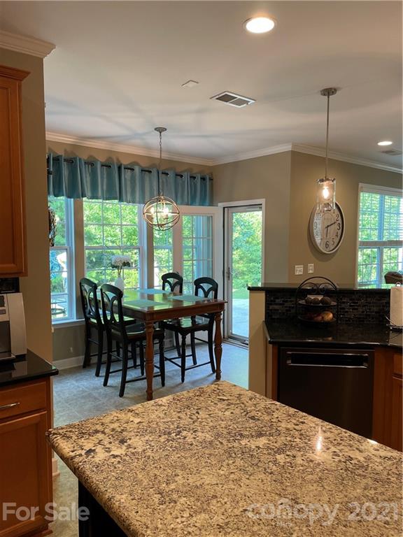 5085 Gladiola Way Tega Cay, SC 29708 - Photo 14 of 19 Gallery Image 14