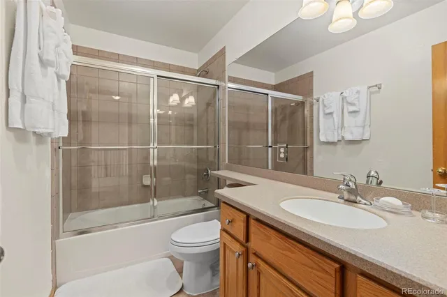 $3,195 | 23032 East Alamo Place, Aurora, CO 80015