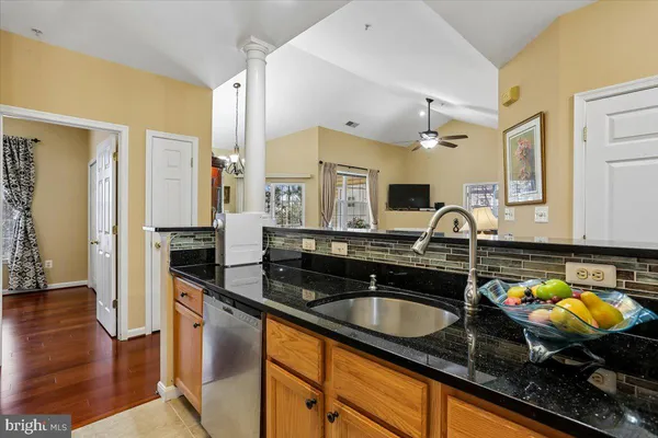$385,000 | 12708 Found Stone Road, Unit 3302, Germantown, MD 20876