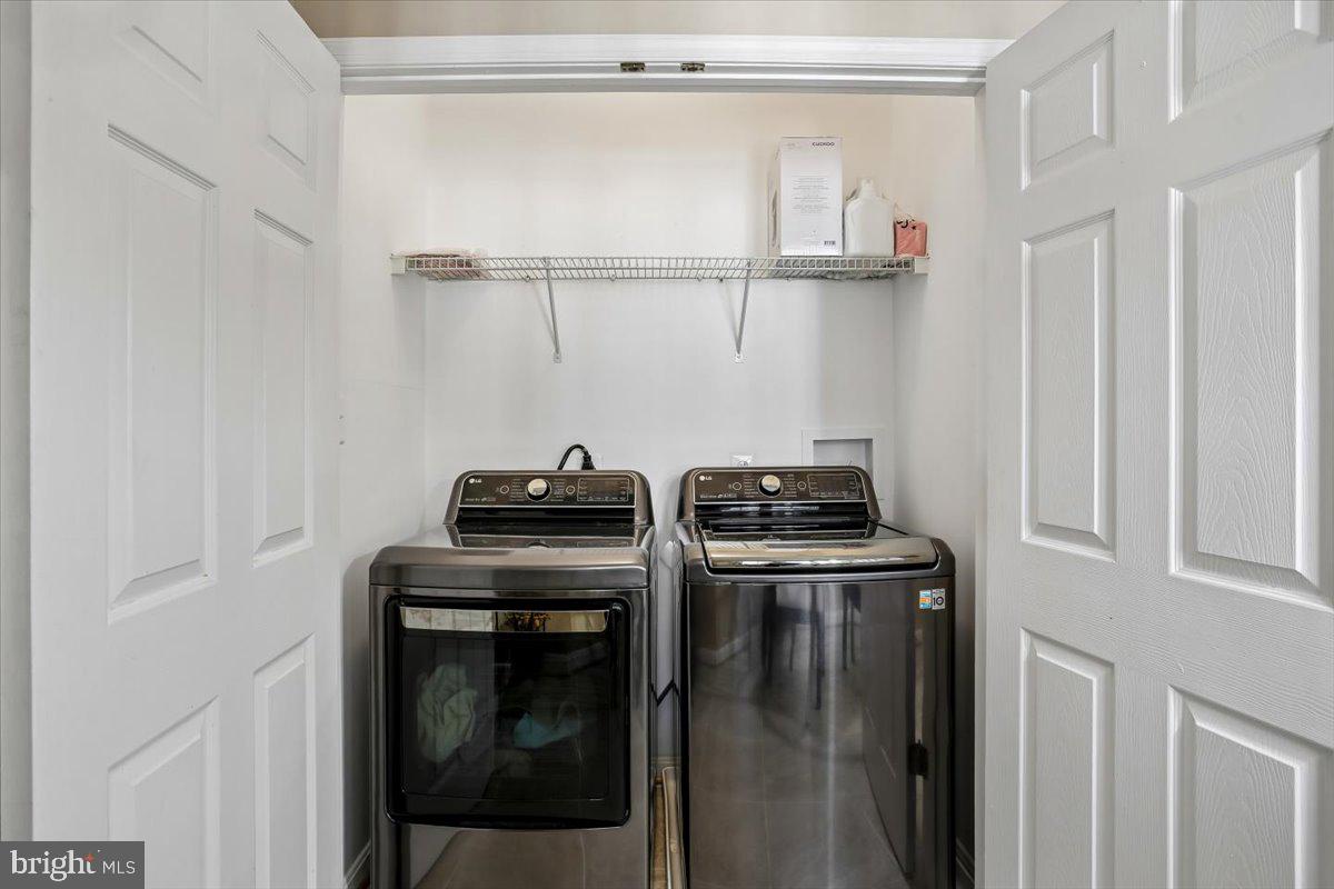 12708 Found Stone Road, Unit 3302 Germantown, MD 20876 - Photo 22 of 56 Full size laundry in unit