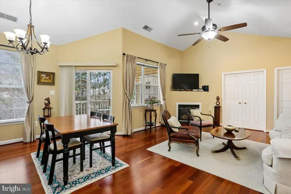 $385,000 | 12708 Found Stone Road, Unit 3302, Germantown, MD 20876