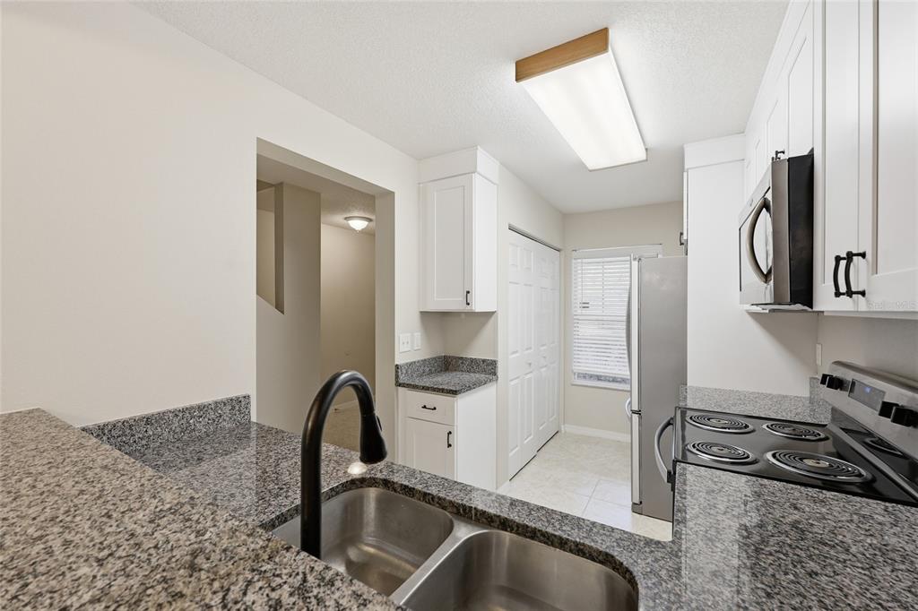 4215 Southwest 22nd Lane, Unit 127 Gainesville, FL 32607 - Photo 11 of 31 Gallery Image 11