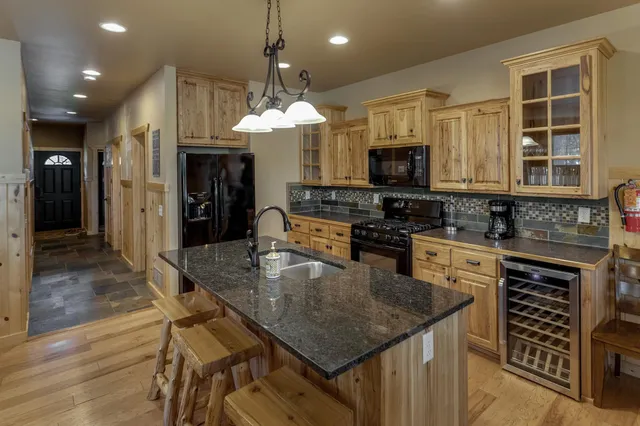 $100,000 | 35407 Vacation Drive, Unit 13, Pequot Lakes, MN 56472