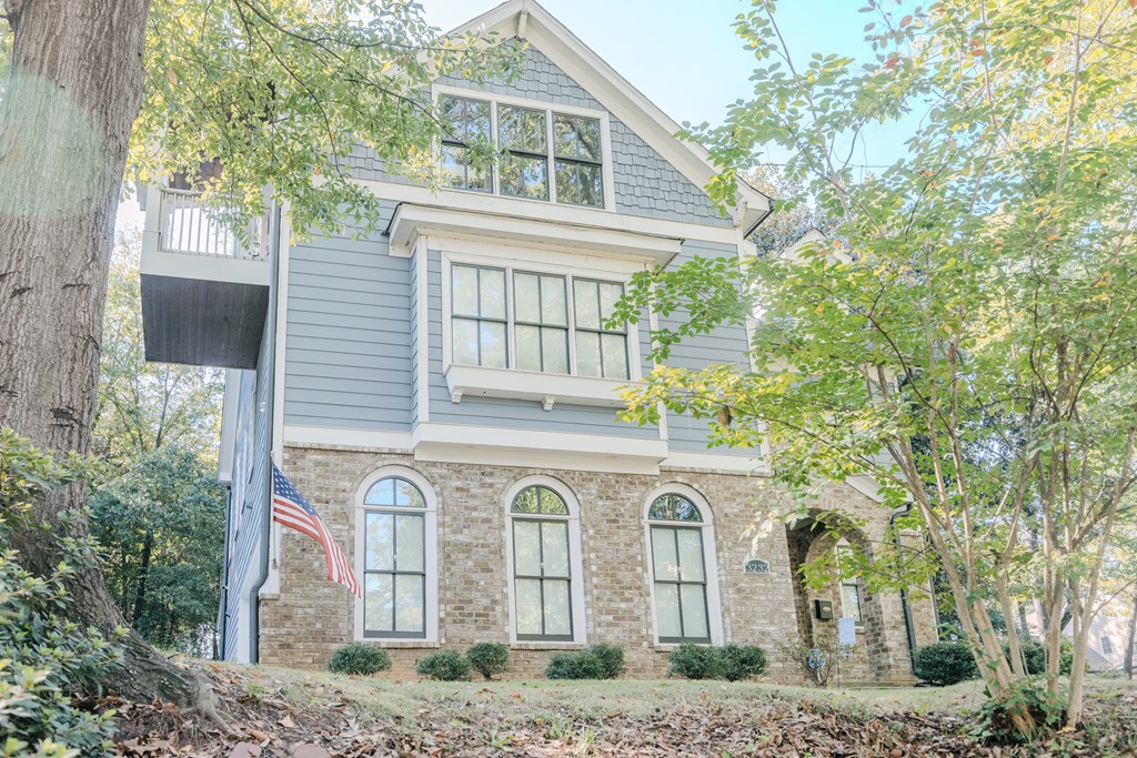 3232 Hillside Way Columbus, GA 31906 - Photo 3 of 61 a front view of a house with garden