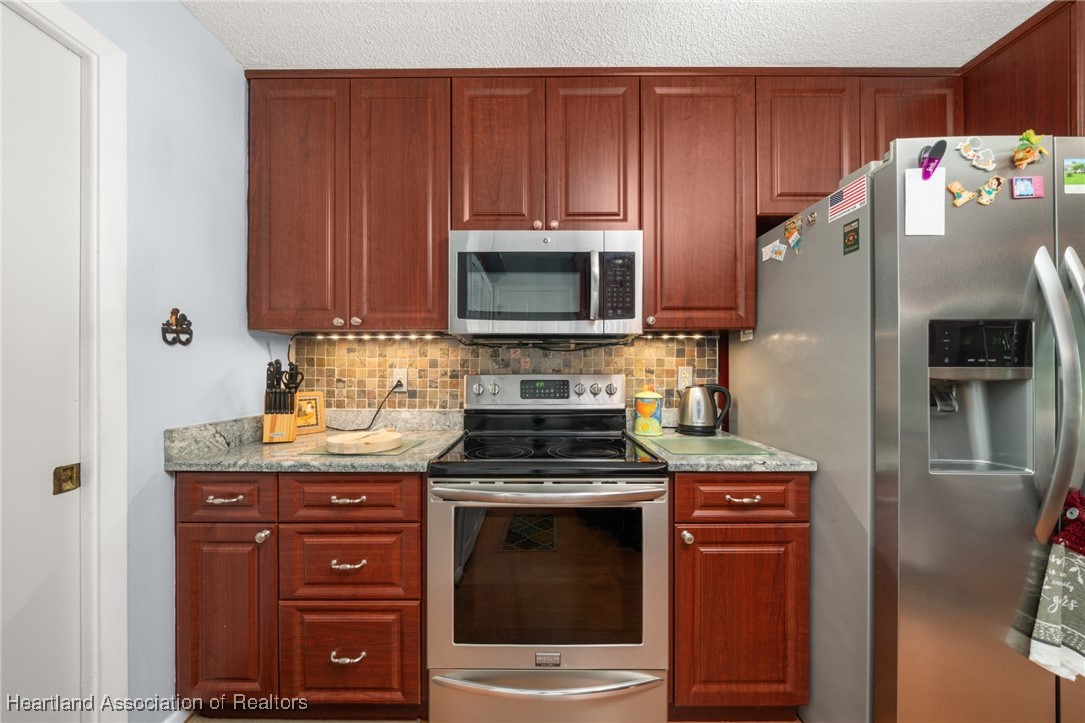 7701 Valencia Road Sebring, FL 33876 - Photo 13 of 49 Gallery Image 13