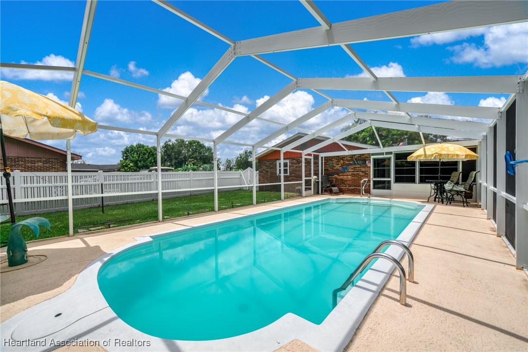 7701 Valencia Road Sebring, FL 33876 - Photo 2 of 49 Gallery Image 2